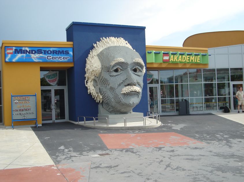 Legoland105_web.jpg